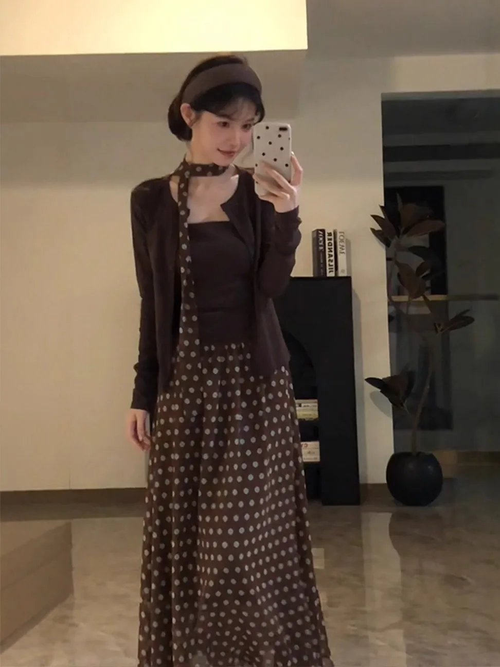 plus Size Autumn Winter Knitted Cardigan And Polka Dot Skirt Women's Faion Set Casual Date Wear High Waist Loose Fit
plus Size Autumn Winter Knitted Cardigan And Polka Dot Skirt Women's Faion Set Casual Date Wear High Waist Loose Fit