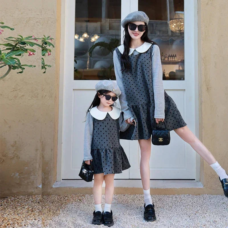 Mom and Daughter Dress Sets Mother and Baby Girls Long Sleeve Tops + Sleeveless Round Dot Dresses Ourfits Korean Women Clothing
Mom and Daughter Dress Sets Mother and Baby Girls Long Sleeve Tops + Sleeveless Round Dot Dresses Ourfits Korean Women Clothing