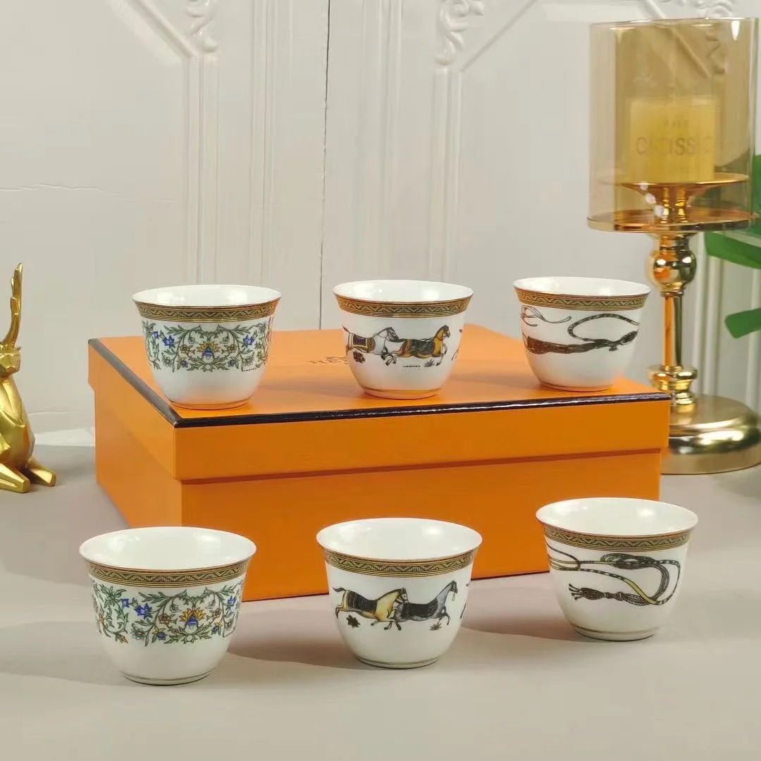6pcs Tea Cup Set Simple European Style Ceramic Small Tea Cup Gift Box Set for Living Room and Office Tea Set
6pcs Tea Cup Set Simple European Style Ceramic Small Tea Cup Gift Box Set for Living Room and Office Tea Set