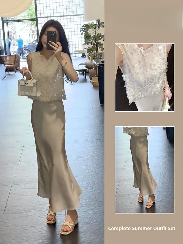 Elegant Glitter Two-Piece Set Women's Summer Fashion Bright Polyester Fiber Shirt Vest Wrap around Skirt Fish Tail Skirt
Elegant Glitter Two-Piece Set Women's Summer Fashion Bright Polyester Fiber Shirt Vest Wrap around Skirt Fish Tail Skirt