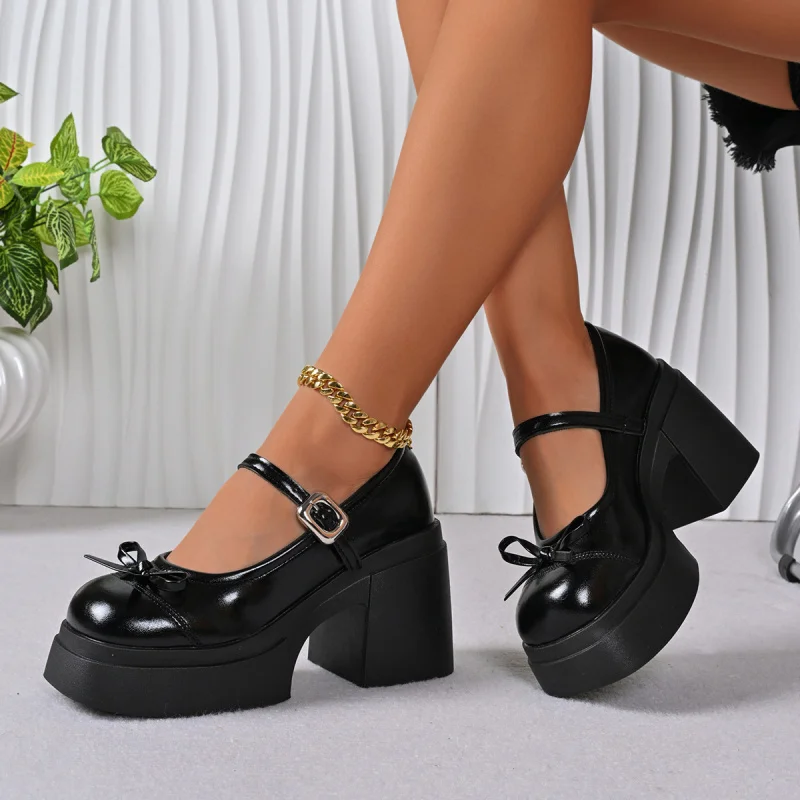 French Style Chunky Heel Petite High Heels for Women 2025 New Summer Retro Mary Jane Leather Shoes to Match with Skirts
French Style Chunky Heel Petite High Heels for Women 2025 New Summer Retro Mary Jane Leather Shoes to Match with Skirts
