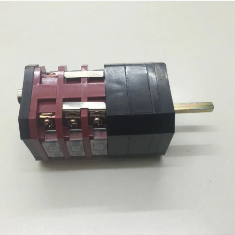 For HOFMANN Tire Changer Tire Removal Machine 380V Large Plate Forward and Reverse Reverse Switch
For HOFMANN Tire Changer Tire Removal Machine 380V Large Plate Forward and Reverse Reverse Switch