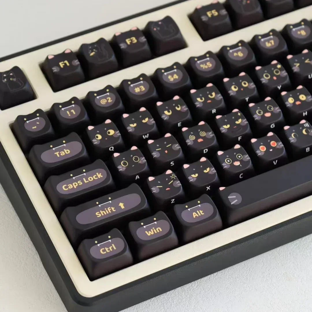Black cat keycap mao height flat chest pbt five-sided hot sublimation black cat cute
Black cat keycap mao height flat chest pbt five-sided hot sublimation black cat cute
