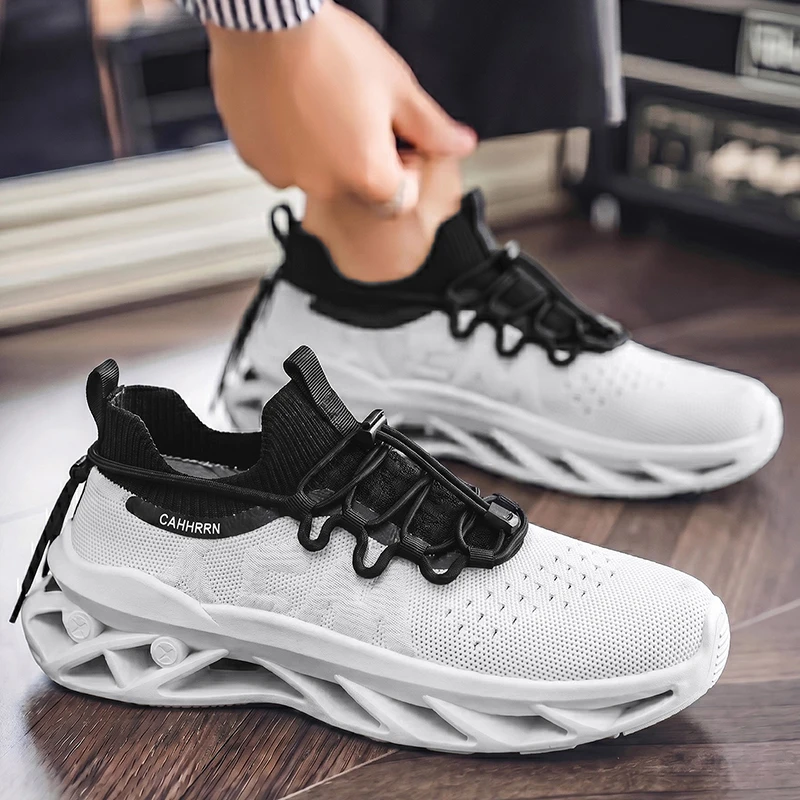 Stable Traction Men Mesh Road Running Shoes Scientific Vent Layout Anti Slip Sole Daily Sport Sneakers
Stable Traction Men Mesh Road Running Shoes Scientific Vent Layout Anti Slip Sole Daily Sport Sneakers
