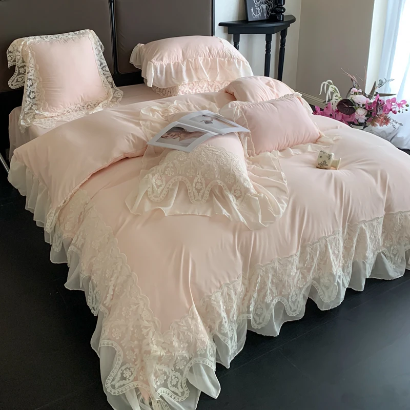 4pcs French Princess Style Pure Cotton 100% Bedding Set Luxury Quilt Cover 200x230 220x240 Bed Cover and 2pcs Pillowcases
4pcs French Princess Style Pure Cotton 100% Bedding Set Luxury Quilt Cover 200x230 220x240 Bed Cover and 2pcs Pillowcases