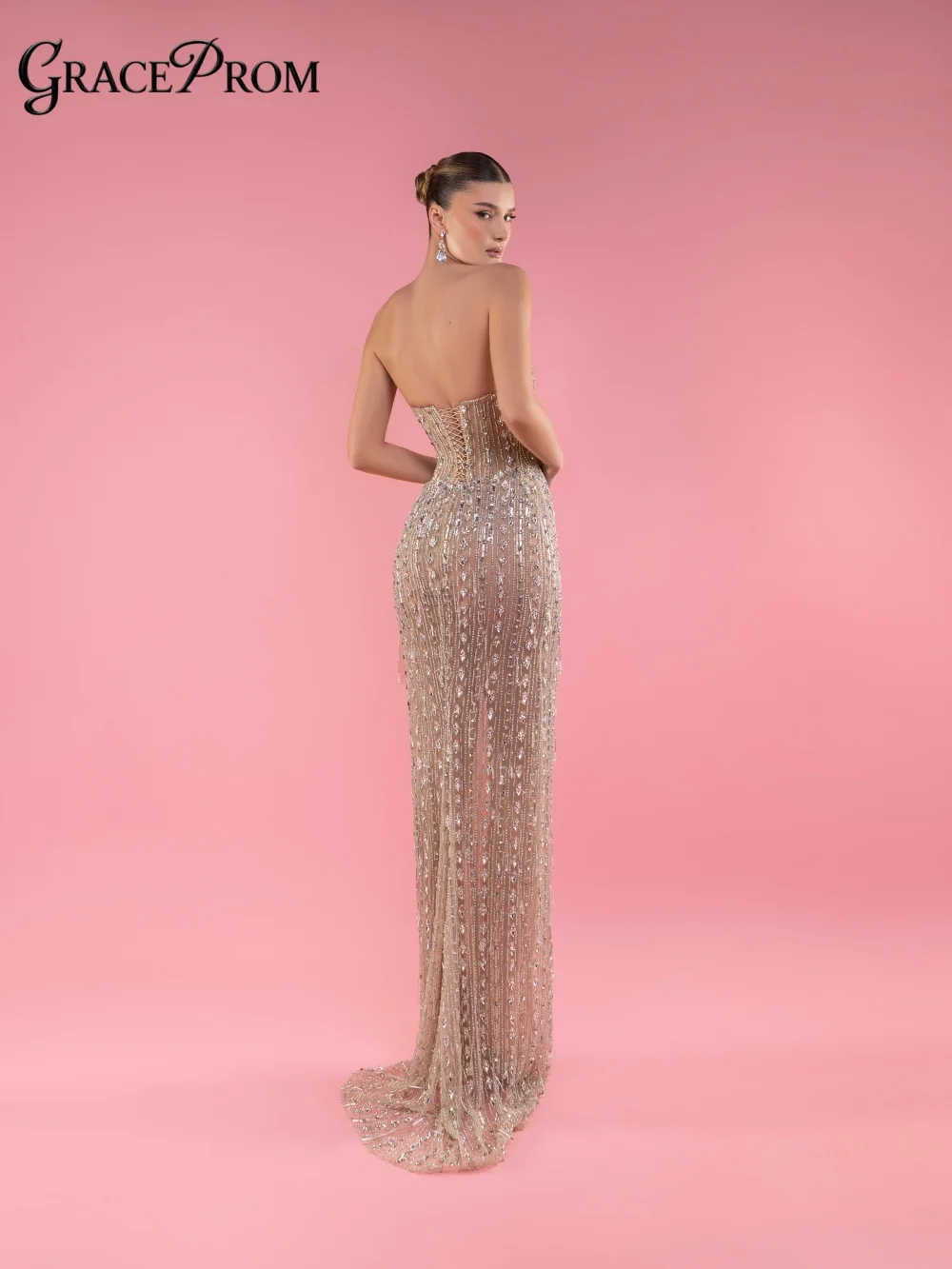 Romantic Nude Vertical Tassel Crystal Mesh Evening Gown 2026 Elegant Strapless Corset Party Dress For Wedding Guests فساتين سهرة
Romantic Nude Vertical Tassel Crystal Mesh Evening Gown 2026 Elegant Strapless Corset Party Dress For Wedding Guests فساتين سهرة