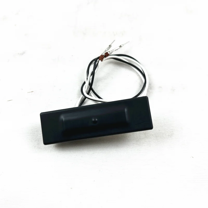 Trunk With Wire Trunk Button Switch Black for Hyundai I30 I30CW Kia Rio 812602L000 81260-2L000 81260-0Q500
Trunk With Wire Trunk Button Switch Black for Hyundai I30 I30CW Kia Rio 812602L000 81260-2L000 81260-0Q500
