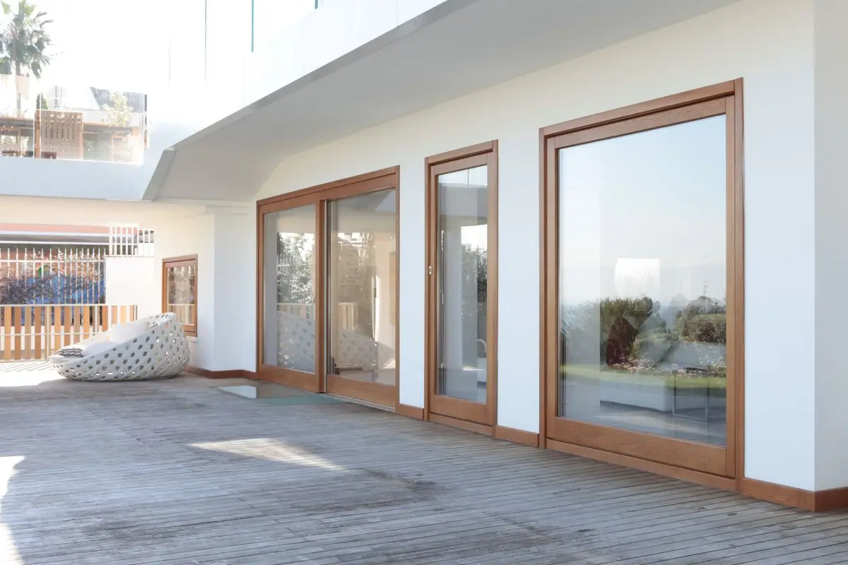 Sliding Door Double Glazing Tempered Glass Customized Door Sound and Heat Insulation Environment-friendly Aluminum Exterior Door
Sliding Door Double Glazing Tempered Glass Customized Door Sound and Heat Insulation Environment-friendly Aluminum Exterior Door