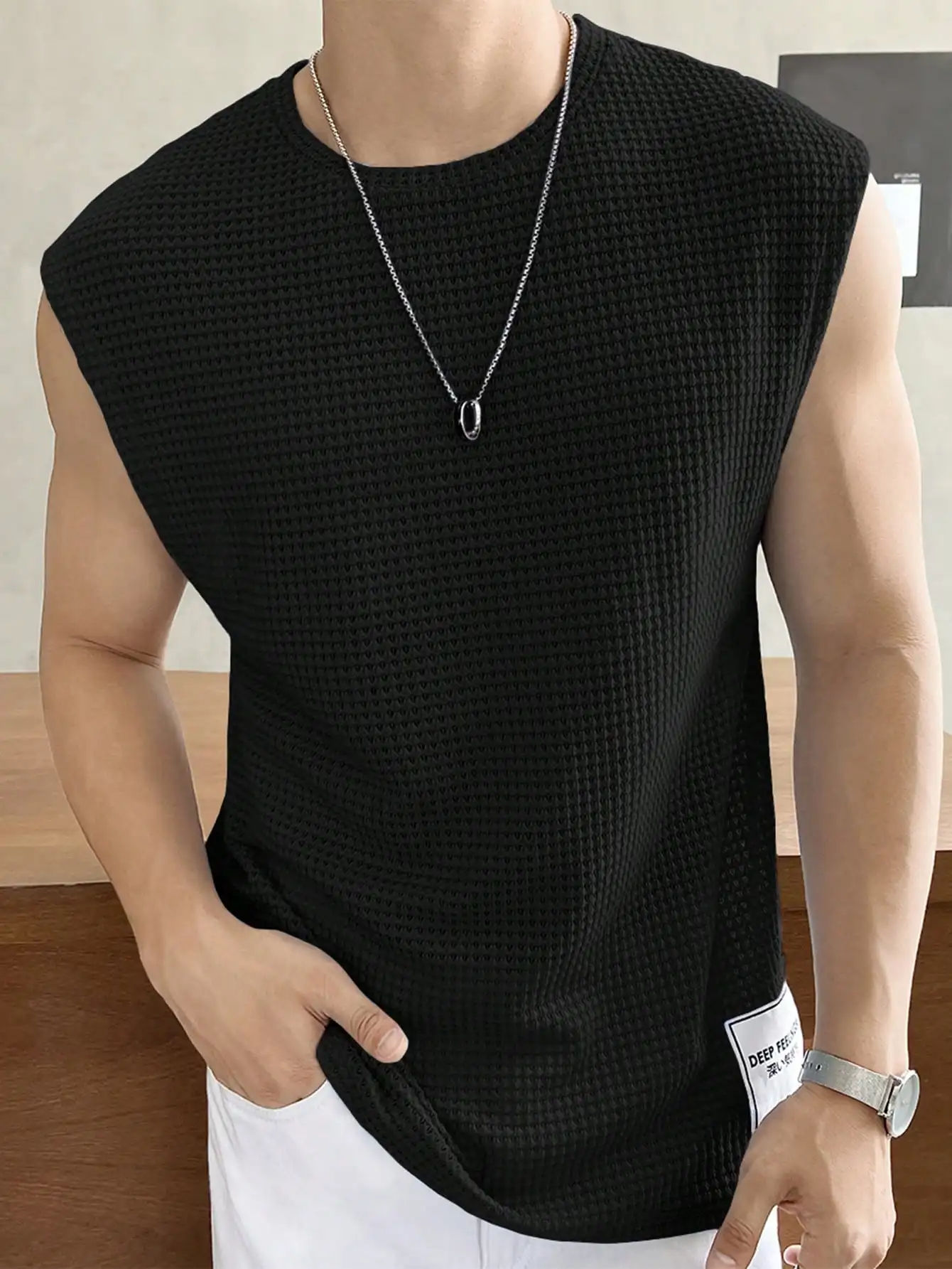 Men's Sleeveless Waffle Knit Tee - Breathable Casual Tank Top
Men's Sleeveless Waffle Knit Tee - Breathable Casual Tank Top