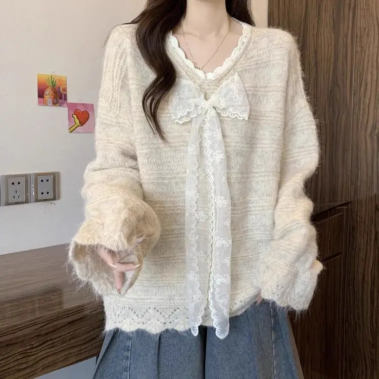 Японский свитер с бантом, кружевной новый стиль, нежный свободный ленивый свитер на осень и зиму
Японский свитер с бантом, кружевной новый стиль, нежный свободный ленивый свитер на осень и зиму