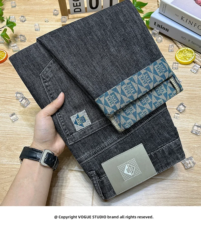 2025 Men's Summer Casual Printing Thin Straight Leg Jeans Elastic Waist Loose Fit Black Denim Pants Youth Trendy Long Trousers
2025 Men's Summer Casual Printing Thin Straight Leg Jeans Elastic Waist Loose Fit Black Denim Pants Youth Trendy Long Trousers