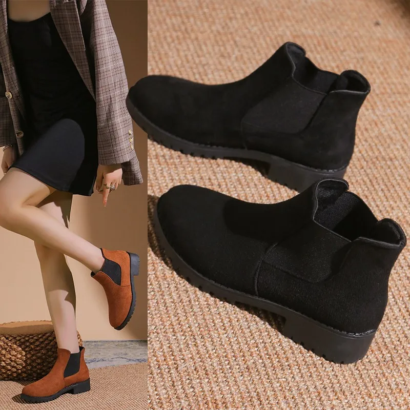 Women Boots Chunky Heel Platform British Style Thick Sole Increase Height Casual Chelsea Boots For Autumn And Winter Casual Wear
Women Boots Chunky Heel Platform British Style Thick Sole Increase Height Casual Chelsea Boots For Autumn And Winter Casual Wear
