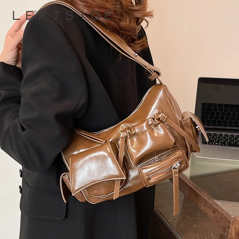 LEFTSIDE Women Small PU Leather Shoulder Bag Tote Bag 2024 Winter New Y2K Underarm Crossbody Bag Luxury Handbags and Purses
LEFTSIDE Women Small PU Leather Shoulder Bag Tote Bag 2024 Winter New Y2K Underarm Crossbody Bag Luxury Handbags and Purses