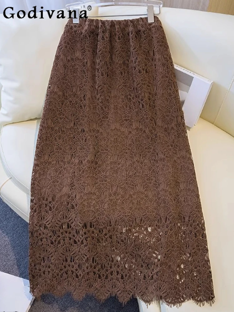 Large Size Women's 2025 Autumn New Fashion Versatile A-line Lace Skirt Fashionable Loose Velvet Thickened Elegant Party Skirts
Large Size Women's 2025 Autumn New Fashion Versatile A-line Lace Skirt Fashionable Loose Velvet Thickened Elegant Party Skirts