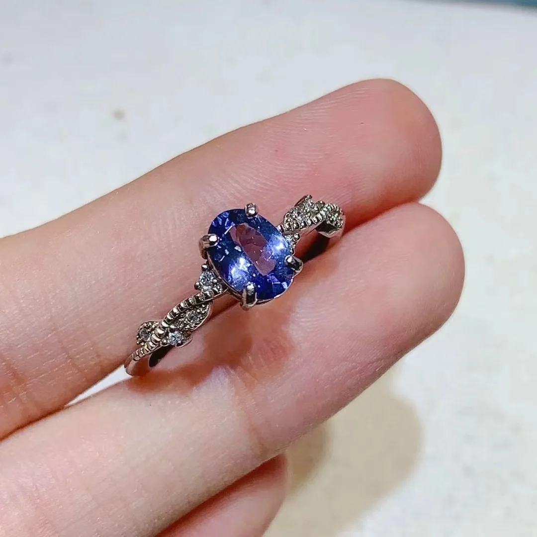 KJJEAXCMY High End Women's Ring Natural Tanzanite S925 Silver with Electroplating Boasting High Clarity Full Brilliance
KJJEAXCMY High End Women's Ring Natural Tanzanite S925 Silver with Electroplating Boasting High Clarity Full Brilliance