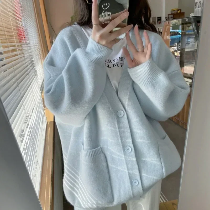 Casual Loose Basic Slim Ins Cardigan Women Autumn New Solid Color Simple Woman Cardigan Knitted Fashion Chicly Tops Women Y2k
Casual Loose Basic Slim Ins Cardigan Women Autumn New Solid Color Simple Woman Cardigan Knitted Fashion Chicly Tops Women Y2k