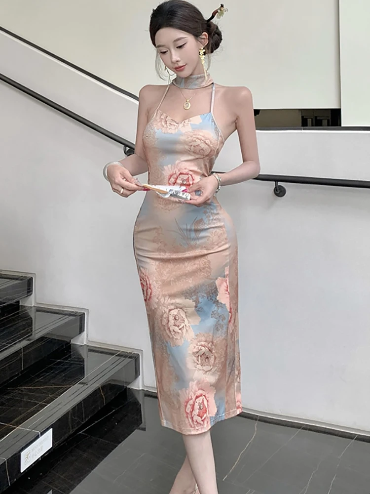 Women Floral Chic Neck-mounted Sexy Midi Dress Summer Elegant Casaul Holiday Dress 2026 Korean Fashion Bodycon Festival Vestidos
Women Floral Chic Neck-mounted Sexy Midi Dress Summer Elegant Casaul Holiday Dress 2026 Korean Fashion Bodycon Festival Vestidos