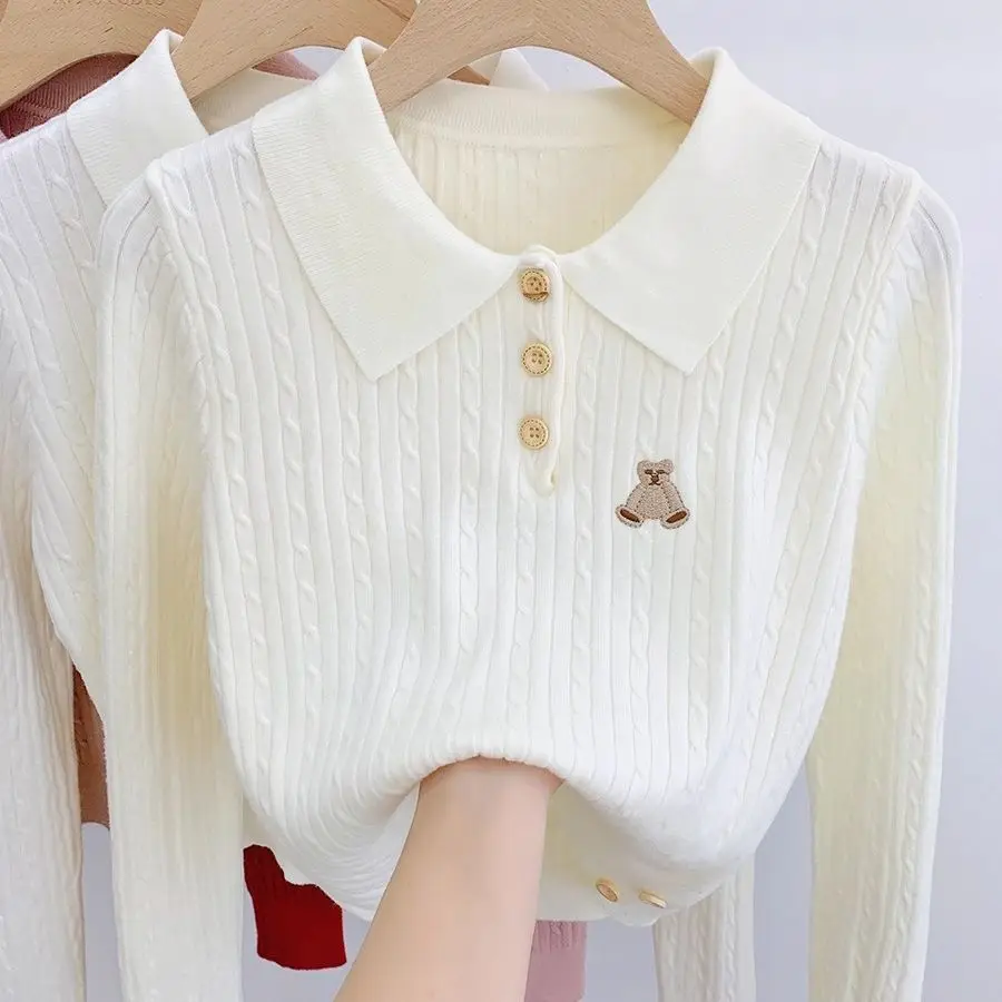 Fall Fashion Korean Style Long Sleeve Knitted Sweater Women's Short Base Layer Shirt Embroidered Bear Design 2025 New Arrival
Fall Fashion Korean Style Long Sleeve Knitted Sweater Women's Short Base Layer Shirt Embroidered Bear Design 2025 New Arrival
