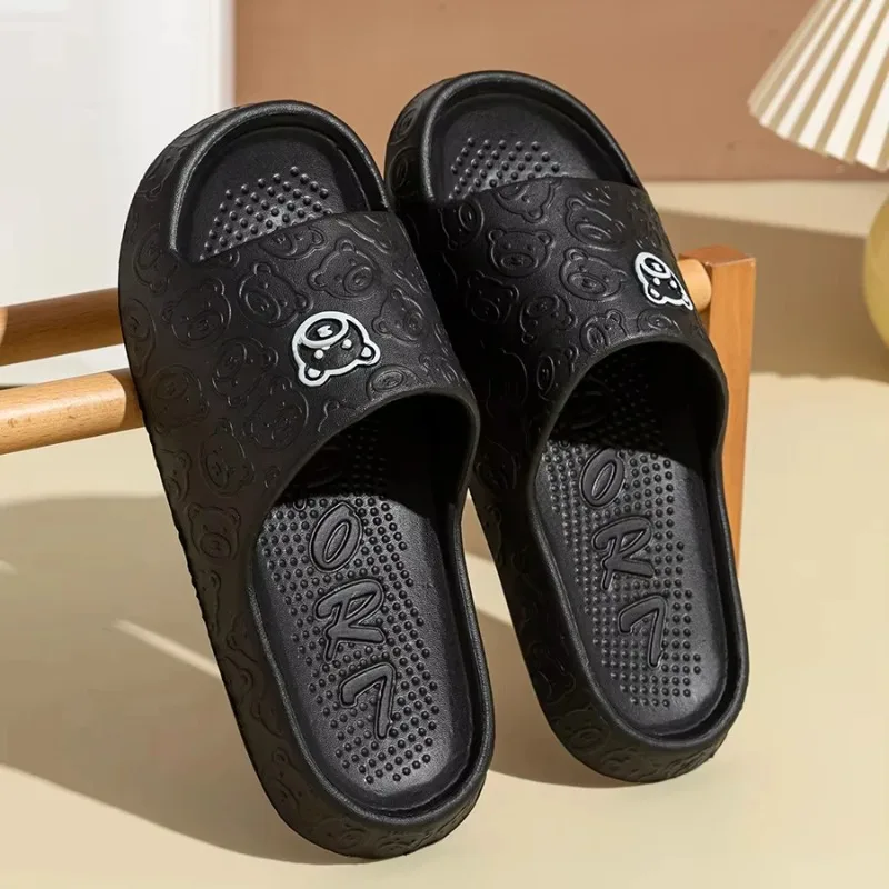 Summer Fashion Men's Slippers Printting Little Bear Sandals Indoor Bathroom Non-slip Soft Women Dormitory Casual Shoes Couple
Summer Fashion Men's Slippers Printting Little Bear Sandals Indoor Bathroom Non-slip Soft Women Dormitory Casual Shoes Couple