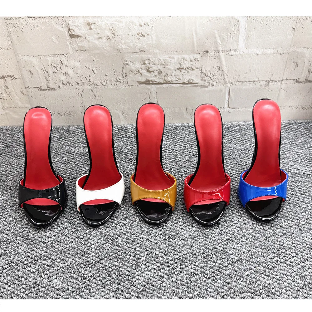 Новые популярные элегантные кристальные лакированные кожаные пикантные туфли с круглым носком 12 см, модные, универсальные, удобные тонкие каблуки на высоком каблуке
Новые популярные элегантные кристальные лакированные кожаные пикантные туфли с круглым носком 12 см, модные, универсальные, удобные тонкие каблуки на высоком каблуке