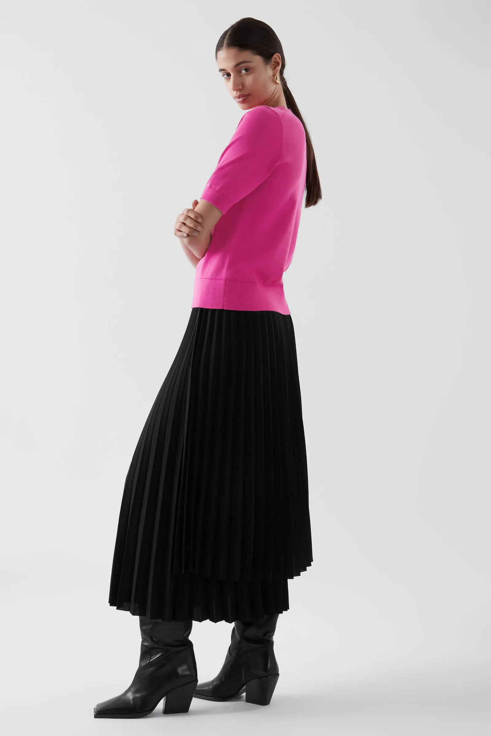 Ethereal MD 2025, потому что осенний новый стиль женского повседневного стиля, вязаный свитер с круглым вырезом и цветными блоками
Ethereal MD 2025, потому что осенний новый стиль женского повседневного стиля, вязаный свитер с круглым вырезом и цветными блоками