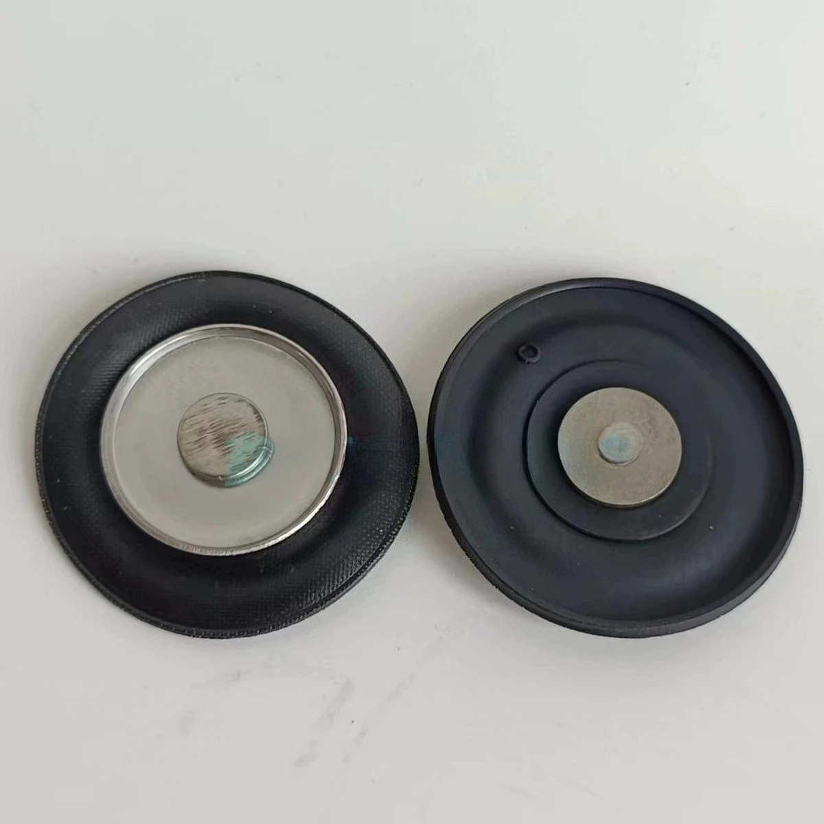 VXD2140E-04-4G1 Solenoid Valve Diaphragm VXD24-KTD VXD 2140-04 - 5D 1 Solenoid Valve Diaphragm
VXD2140E-04-4G1 Solenoid Valve Diaphragm VXD24-KTD VXD 2140-04 - 5D 1 Solenoid Valve Diaphragm
