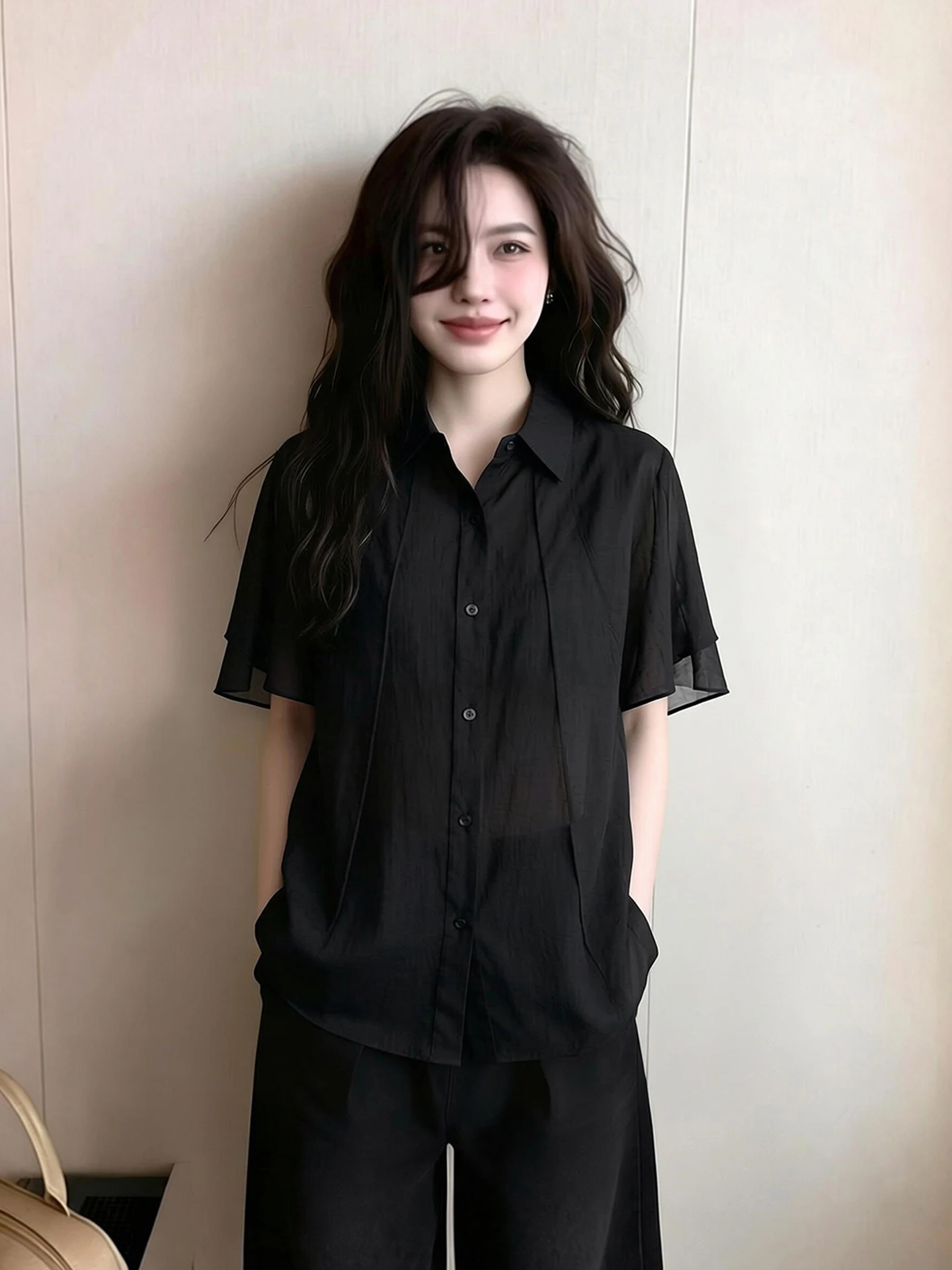 Unique Pure Color Short Sleeve Shirt Single Button Design Korean Style Commute Fashion Straight Cut Regular Length Women's Shirt
Unique Pure Color Short Sleeve Shirt Single Button Design Korean Style Commute Fashion Straight Cut Regular Length Women's Shirt