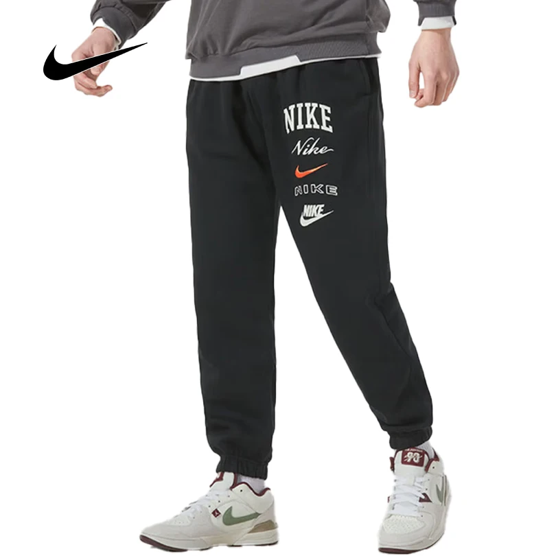 Nike Air Jordan Men's Fleece Lined Knit Training Casual Sweatpants FN2644-010
Nike Air Jordan Men's Fleece Lined Knit Training Casual Sweatpants FN2644-010