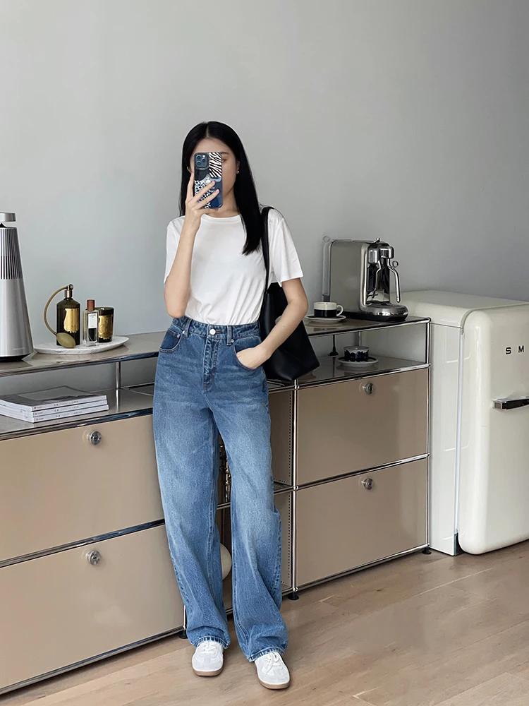 Faionable Широкие джинсы с высокой талией Fi Купить прямой крой Голубые хлопковые всесезонные женские брюки на молнии с застежкой-молнией
Faionable Широкие джинсы с высокой талией Fi Купить прямой крой Голубые хлопковые всесезонные женские брюки на молнии с застежкой-молнией