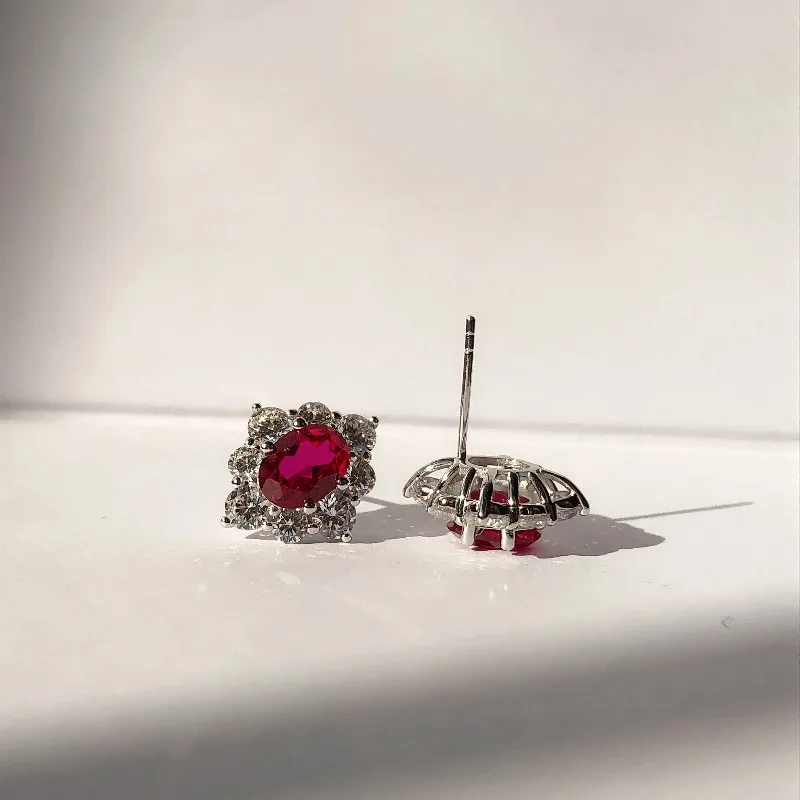 Ювелирные изделия Elnar, серьги-гвоздики из белого золота 14K AU585 с овальными сапфирами и рубинами, 1,5 карата каждый, с выращенными в лаборатории бриллиантами, E068
Ювелирные изделия Elnar, серьги-гвоздики из белого золота 14K AU585 с овальными сапфирами и рубинами, 1,5 карата каждый, с выращенными в лаборатории бриллиантами, E068
