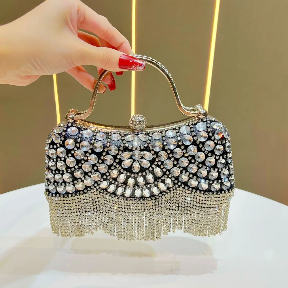 Shiny Tassel Evening Banquet Bag Sequin Bling Glitter Rhinestone Shoulder Bag Purse Large Capacity Ladies Clutch Bag Wedding
Shiny Tassel Evening Banquet Bag Sequin Bling Glitter Rhinestone Shoulder Bag Purse Large Capacity Ladies Clutch Bag Wedding