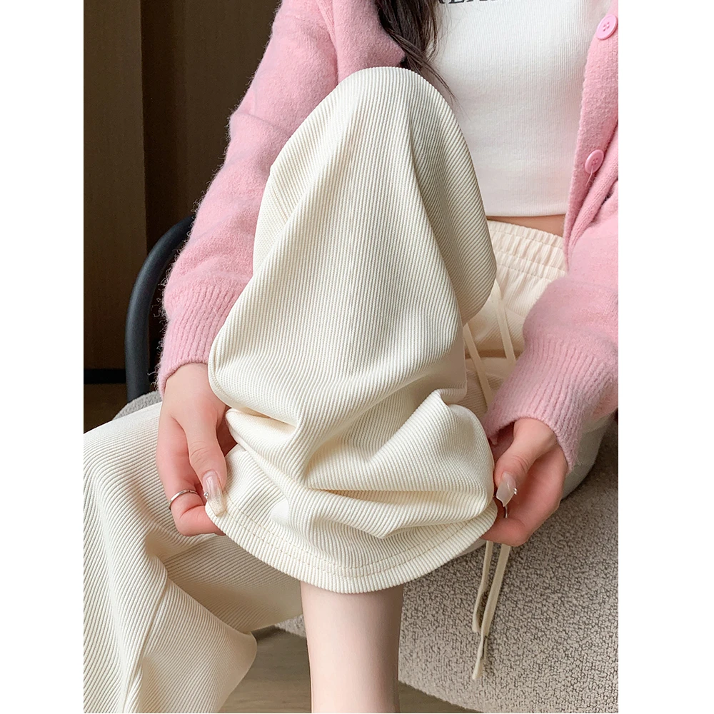 Брюки женские элегантные в корейском стиле минимализм шикарные клетчатые свободные обычные многослойные софтшелл дышащие городские повседневные офисные брюки
Брюки женские элегантные в корейском стиле минимализм шикарные клетчатые свободные обычные многослойные софтшелл дышащие городские повседневные офисные брюки