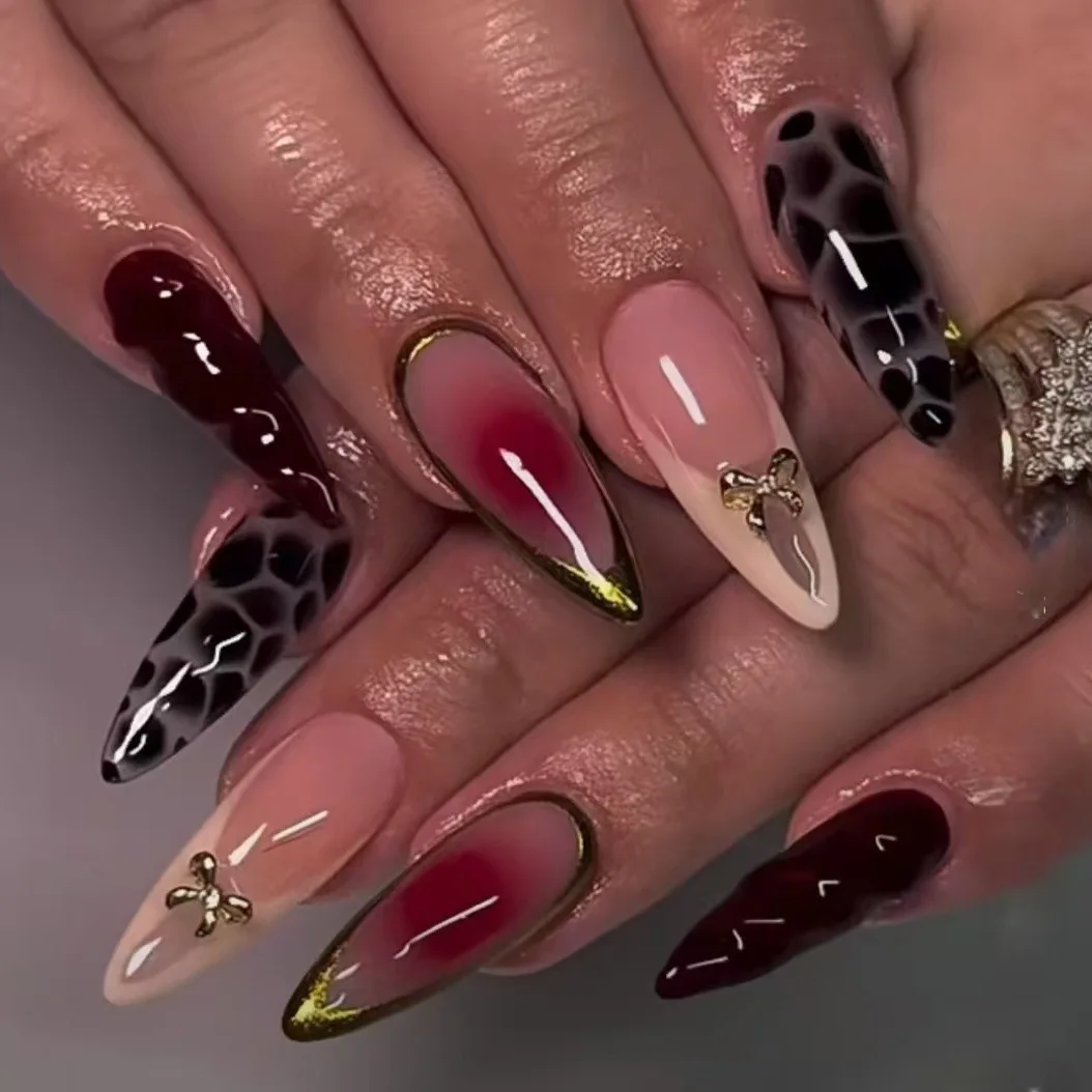 24PCS Wine Red Almond False Nails with Retro Leopard Print Patterns Golden French Stick on Nails Detachable Nail Tips with Glue
24PCS Wine Red Almond False Nails with Retro Leopard Print Patterns Golden French Stick on Nails Detachable Nail Tips with Glue