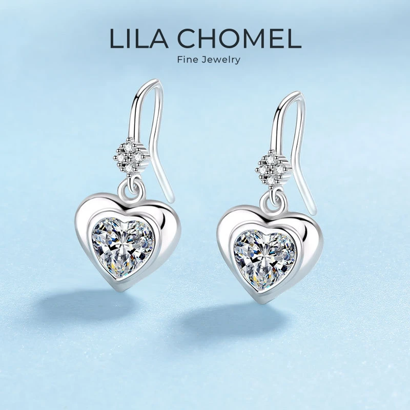 Women Wedding 18K White Gold Valentine's Day 2.08CT Moissanite Diamond Girl Birthday Gift PT950 Platinum Ocean Heart Earrings
Women Wedding 18K White Gold Valentine's Day 2.08CT Moissanite Diamond Girl Birthday Gift PT950 Platinum Ocean Heart Earrings