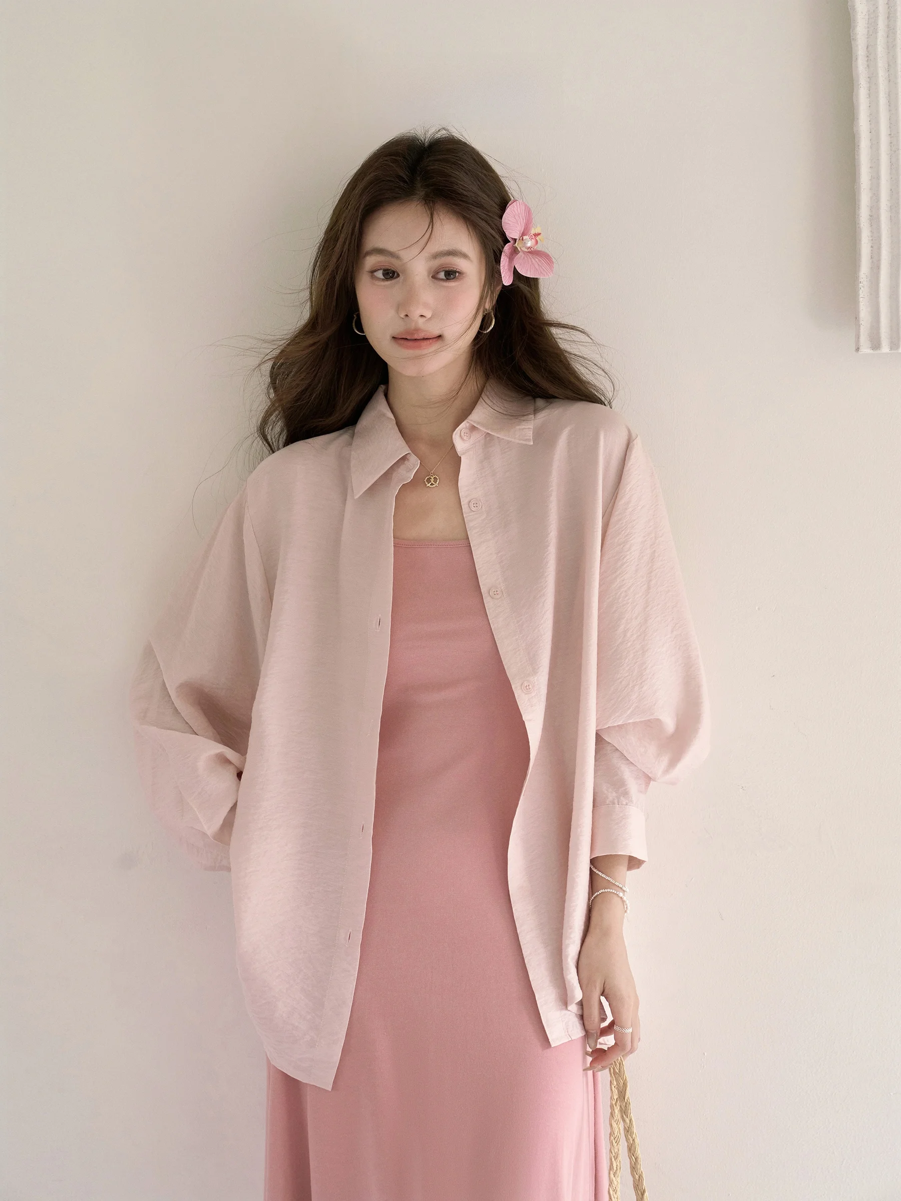 Spring Morning Elegant Slim Fit Women's Shirt Sunscreen Thin Loose Collar Long Sleeve Mid-Length Casual Fashion Spring Collec...
Spring Morning Elegant Slim Fit Women's Shirt Sunscreen Thin Loose Collar Long Sleeve Mid-Length Casual Fashion Spring Collec...