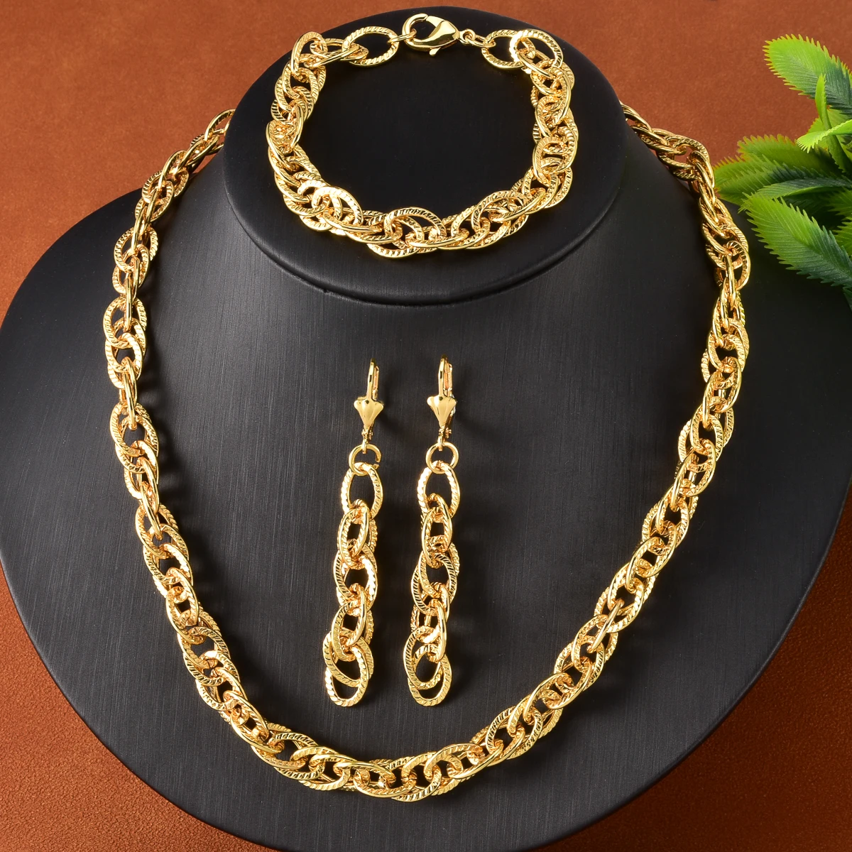 3Pc Gold Color Circle Jewelry Set Gift Set for Her Valentine's Birthday Anniversary Necklace Bracelet Earrings Set Boho Chic
3Pc Gold Color Circle Jewelry Set Gift Set for Her Valentine's Birthday Anniversary Necklace Bracelet Earrings Set Boho Chic