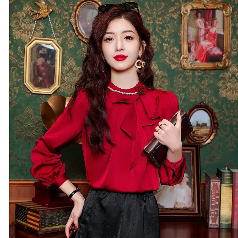 2025 Early Spring Retro Socialite Satin Shirt for Women French Western Style Ruffle Edge Temperament Versatile Long Sleeve Top
2025 Early Spring Retro Socialite Satin Shirt for Women French Western Style Ruffle Edge Temperament Versatile Long Sleeve Top