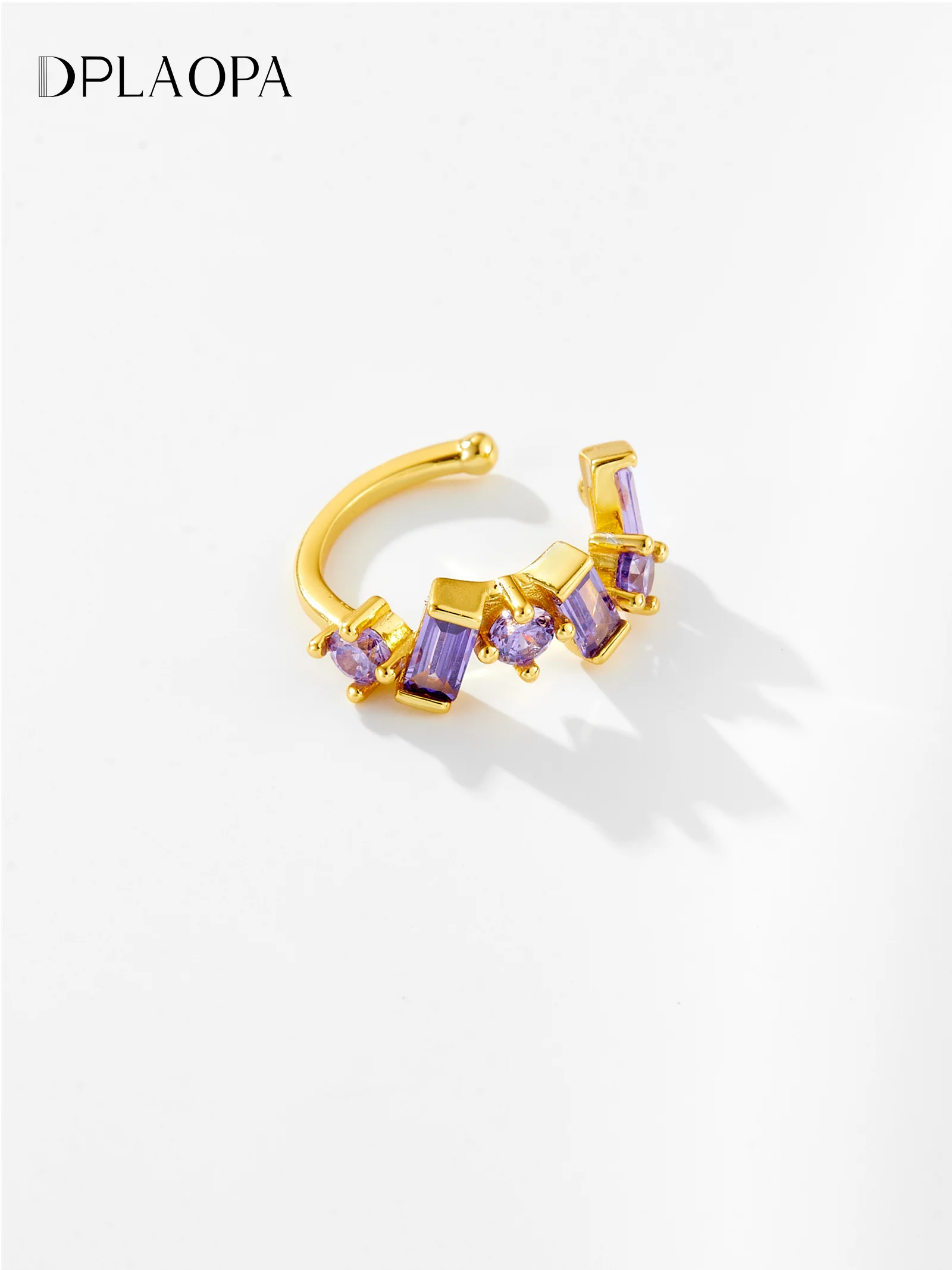 Серьги-клипсы DPLAOPA из стерлингового серебра 925 пробы с геометрическим узором и разноцветными цирконами, без прокола, женские, роскошные, модные, изысканные ювелирные украшения, подарок
Серьги-клипсы DPLAOPA из стерлингового серебра 925 пробы с геометрическим узором и разноцветными цирконами, без прокола, женские, роскошные, модные, изысканные ювелирные украшения, подарок