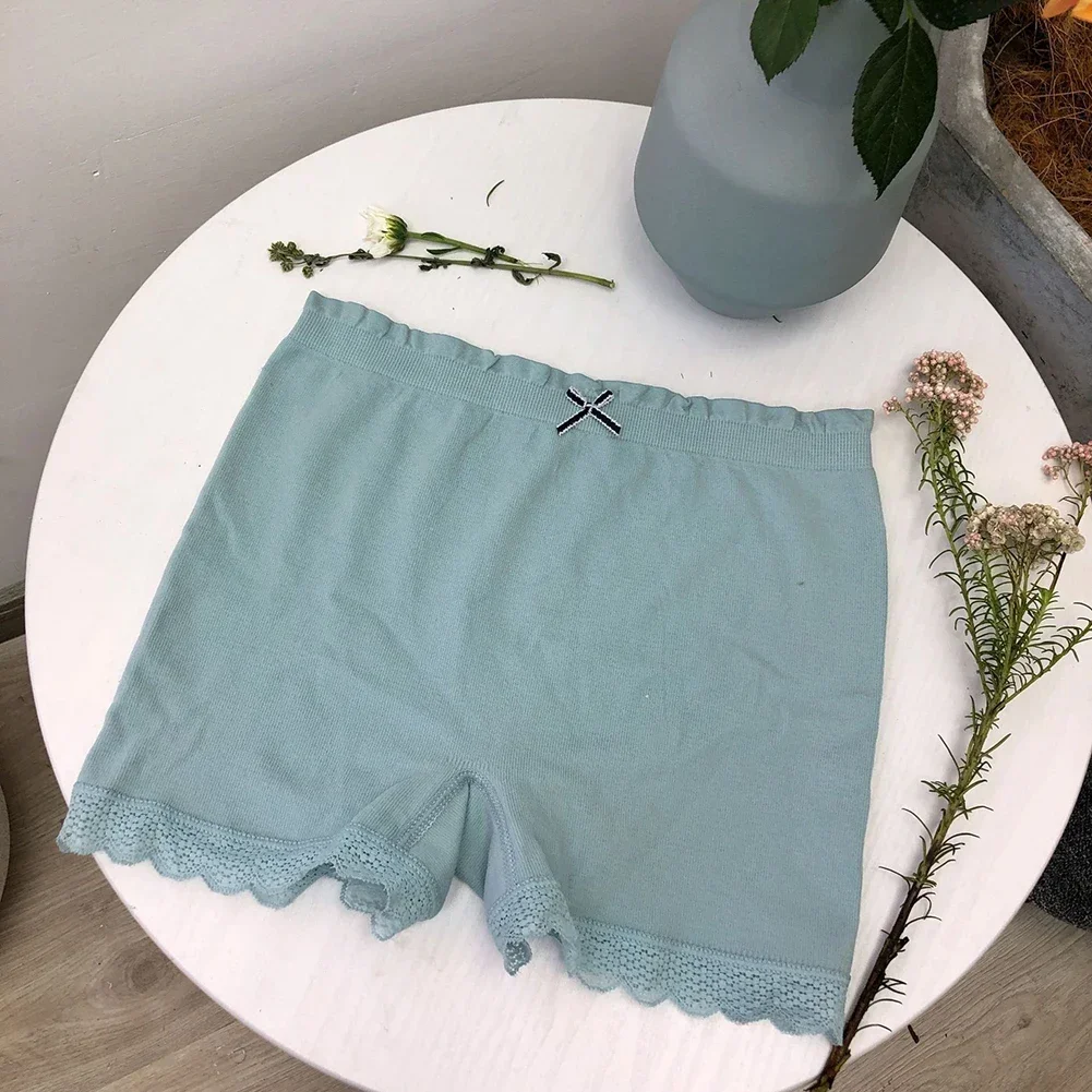 Lingerie For Womens Mid Waist Lace Edge Bowknot Solid Color Trunks Seamless Fiber Safety Pants Ultra-Thin Panties Boxer Shorts
Lingerie For Womens Mid Waist Lace Edge Bowknot Solid Color Trunks Seamless Fiber Safety Pants Ultra-Thin Panties Boxer Shorts