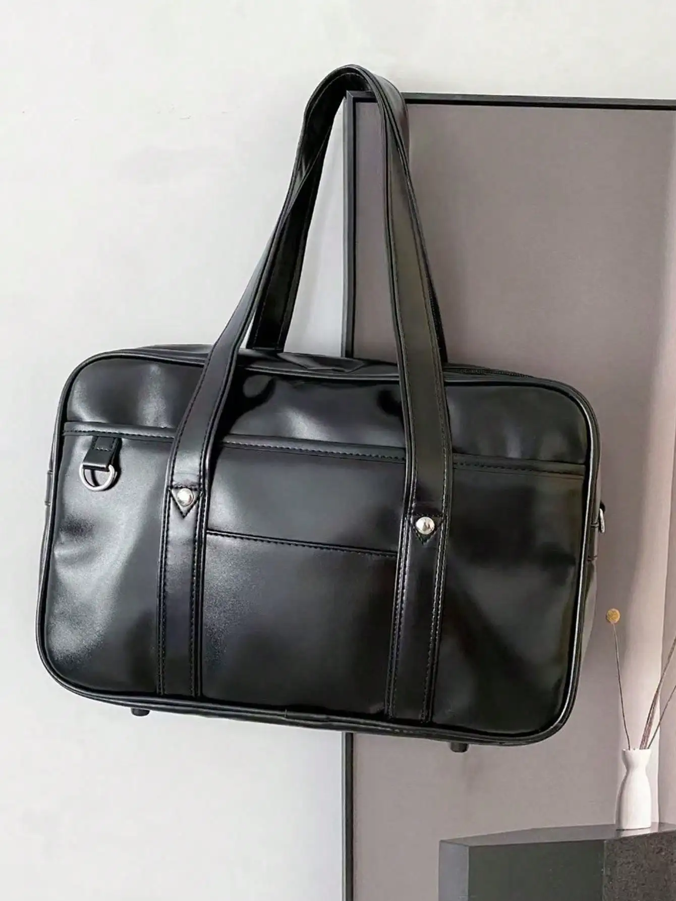 Stylish Japanese School Uniform Style Tote Bag, Versatile For Commuting, Laptop, Travel, Casual Wear, Minimalist Design, High-Quality Solid Color Large Capacity Women Shoulder Handbag
Stylish Japanese School Uniform Style Tote Bag, Versatile For Commuting, Laptop, Travel, Casual Wear, Minimalist Design, High-Quality Solid Color Large Capacity Women Shoulder Handbag