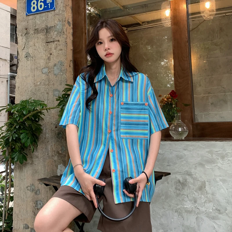 Summer Vertical Striped Short-sleeved Shirt Female Japanese Retro Student Loose Casual Versatile Top Cardigan Jacket
Summer Vertical Striped Short-sleeved Shirt Female Japanese Retro Student Loose Casual Versatile Top Cardigan Jacket