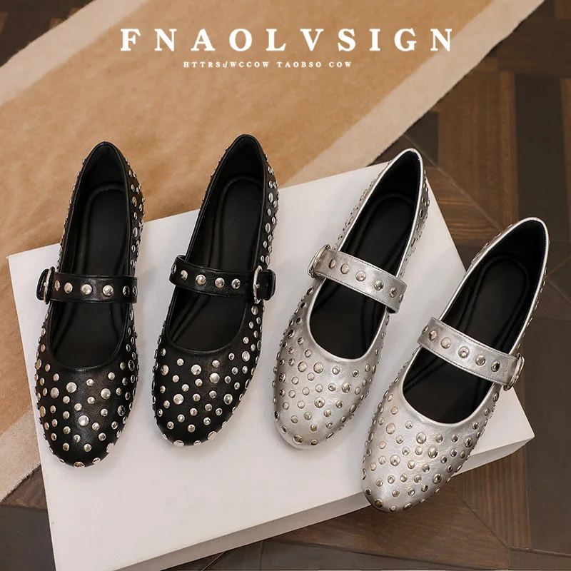 Women Crystal Studded Flats with Buckle Strap Rhinestone Ballet Flats Fashion Glitter Shoes Comfortable Female Casual Shoes
Women Crystal Studded Flats with Buckle Strap Rhinestone Ballet Flats Fashion Glitter Shoes Comfortable Female Casual Shoes