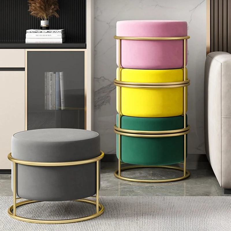 Nordic Unique Foot Stool Shoe Rack Industrial Nook Indoor Portable Small Stool Creative Metal Tabouret Salon Design Furniture
Nordic Unique Foot Stool Shoe Rack Industrial Nook Indoor Portable Small Stool Creative Metal Tabouret Salon Design Furniture