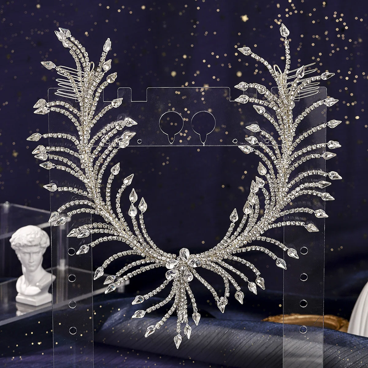 Silver Gorgeous Forehead Headband Luxury Crystal Claw Hair Comb Crown For Women Party Performance Flower Hair Accessories
Silver Gorgeous Forehead Headband Luxury Crystal Claw Hair Comb Crown For Women Party Performance Flower Hair Accessories