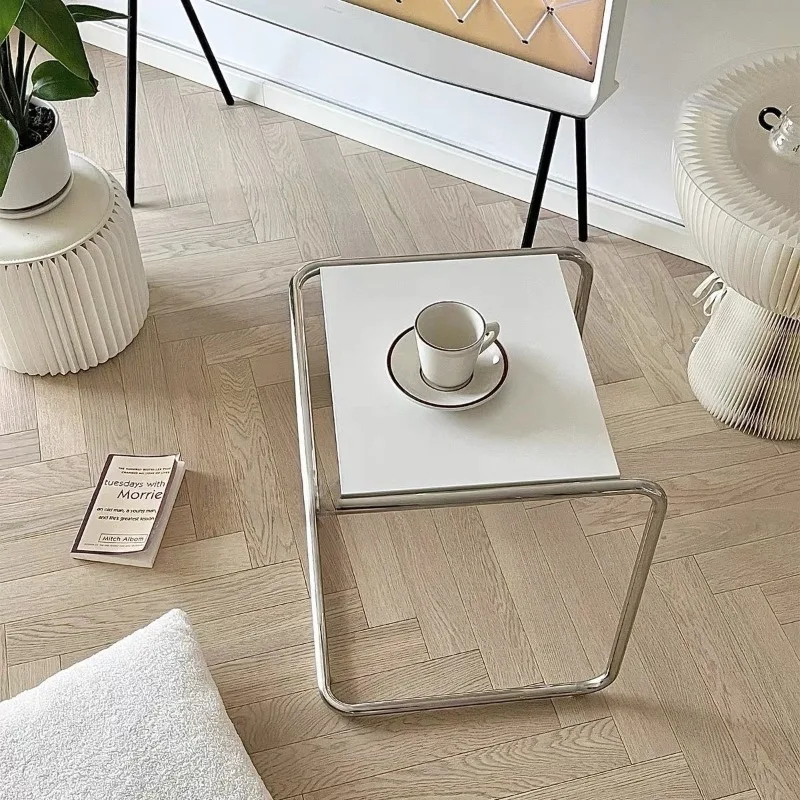 Medieval style simple coffee table coffee modern sofa shelf bedroom side light luxury style
Medieval style simple coffee table coffee modern sofa shelf bedroom side light luxury style