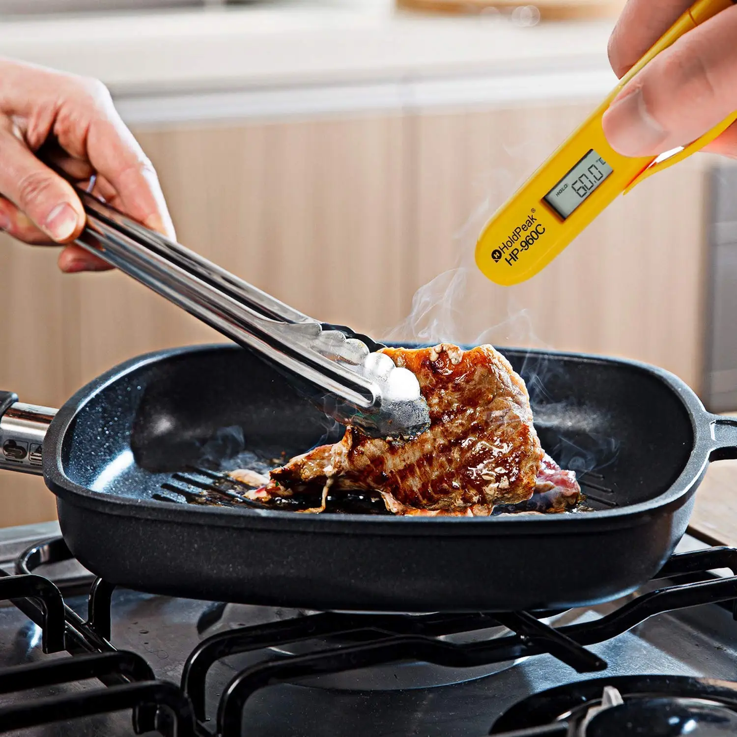 2 pcs Non-contact Handheld Mini Kitchen Digital Infrared Thermometer,DIY CookTemperature Measurer,-30-275℃,BarbecueHP-960C
2 pcs Non-contact Handheld Mini Kitchen Digital Infrared Thermometer,DIY CookTemperature Measurer,-30-275℃,BarbecueHP-960C