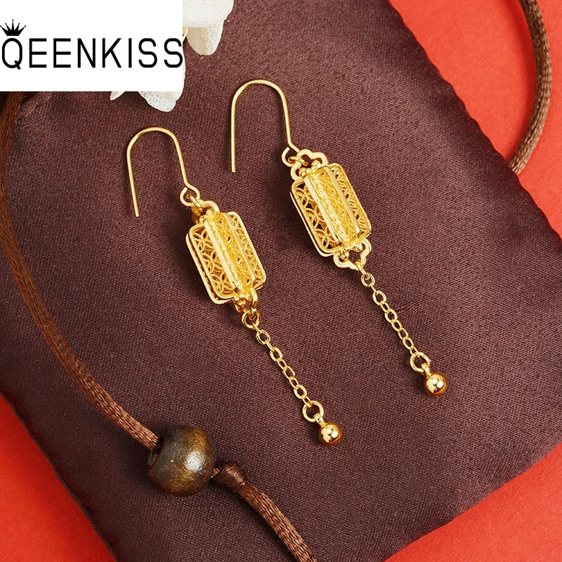 KISS&FLOWER Gold Vintage Lantern Stud Earrings For Women Wedding Party Birthday Christmas Bride Mother Girl Ladies Gifts EG5505
KISS&FLOWER Gold Vintage Lantern Stud Earrings For Women Wedding Party Birthday Christmas Bride Mother Girl Ladies Gifts EG5505