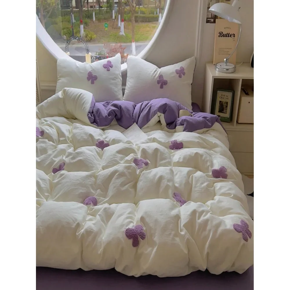 Embroidered Butterfly Bedding Set, Includes 1 Duvet Cover And 2 Pillowcases
Embroidered Butterfly Bedding Set, Includes 1 Duvet Cover And 2 Pillowcases