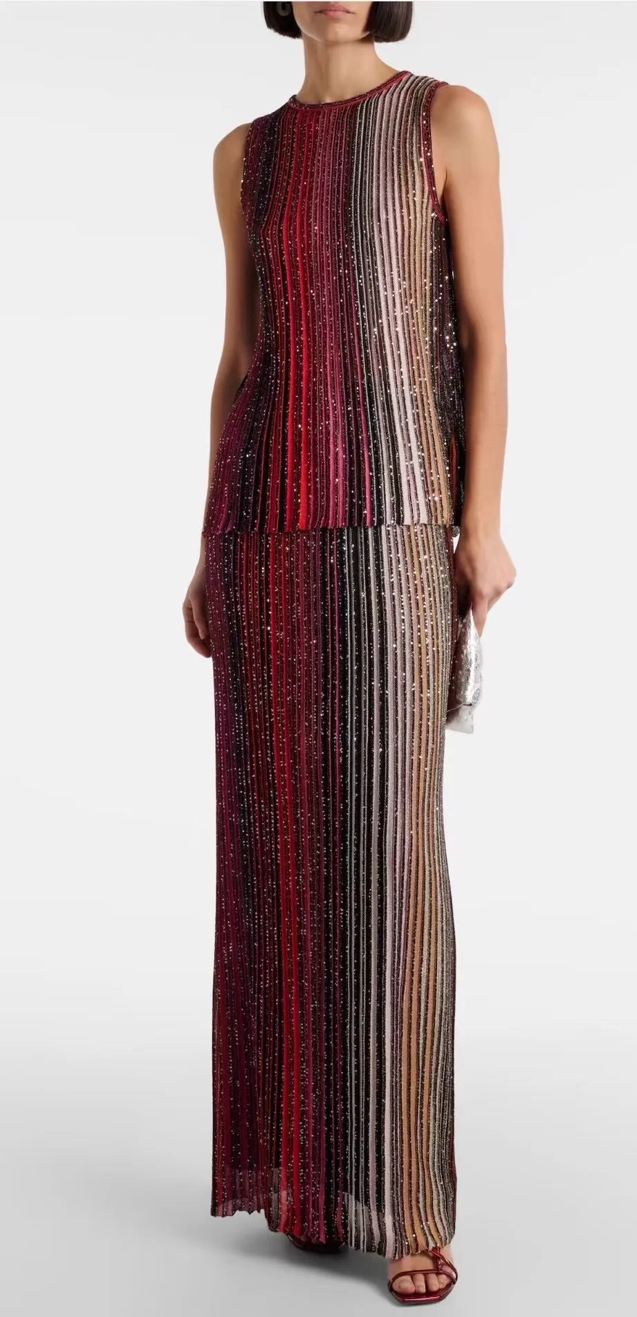 Knitted Set for Women 2025 New Spring Summer Colorful O-neck Sleeveless Tanks Top or High Waist Long Skirt
Knitted Set for Women 2025 New Spring Summer Colorful O-neck Sleeveless Tanks Top or High Waist Long Skirt