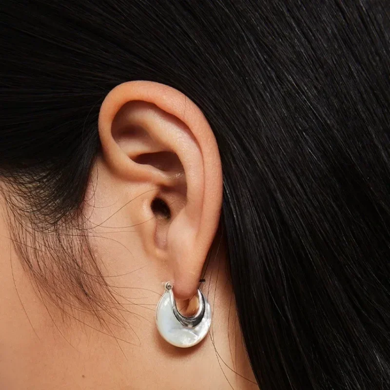 High-end White Fritillary Drop Earrings for Women, Fine Silver Ear Clips, Artistic and Delicate 
High-end White Fritillary Drop Earrings for Women, Fine Silver Ear Clips, Artistic and Delicate